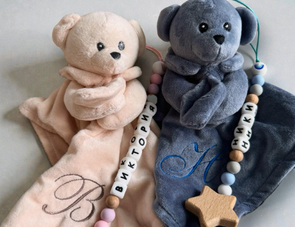 Бродирана играчка с буква