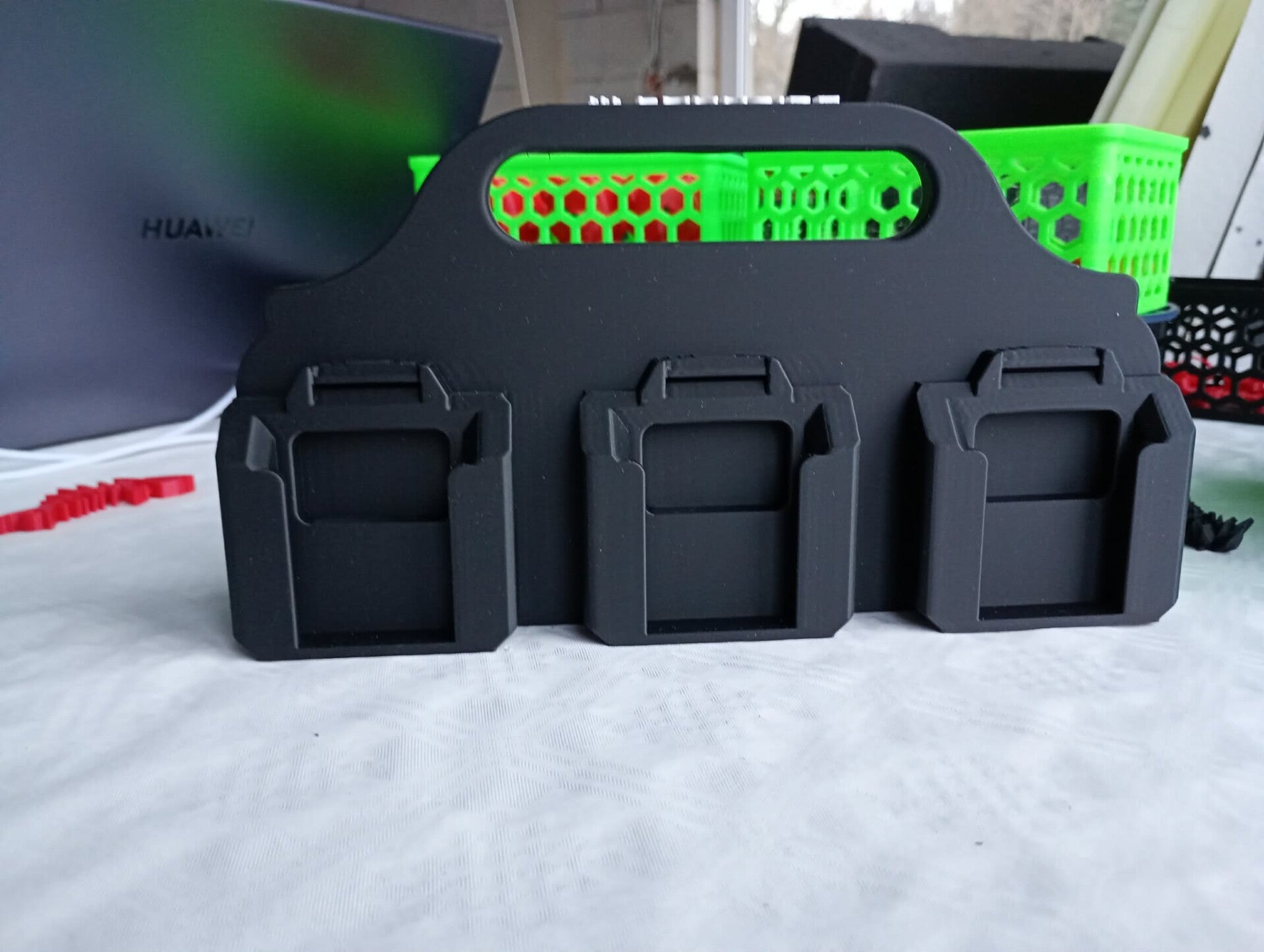 uchwyt na baterie parkside