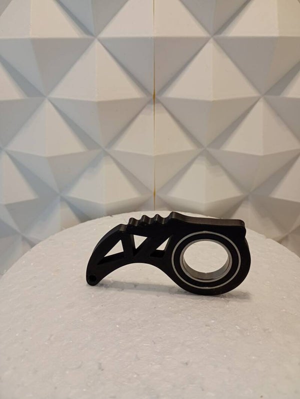 keyrambit w kolorze czarnym