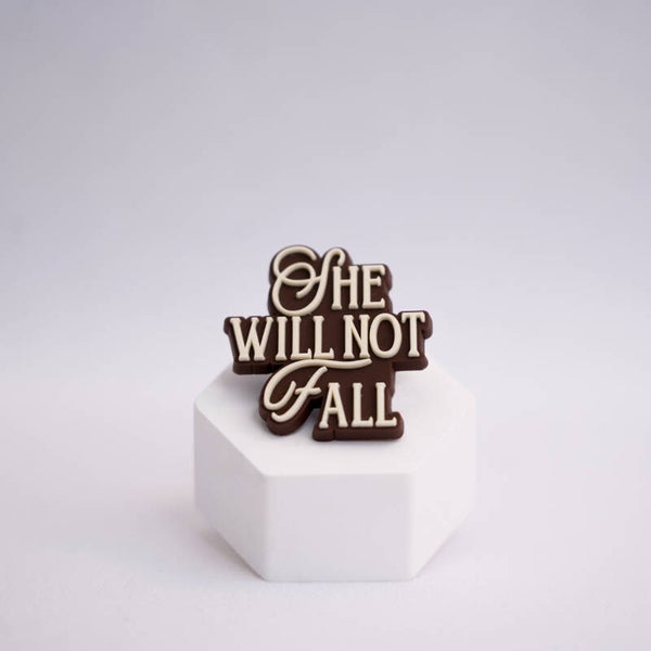 "She will not fall"