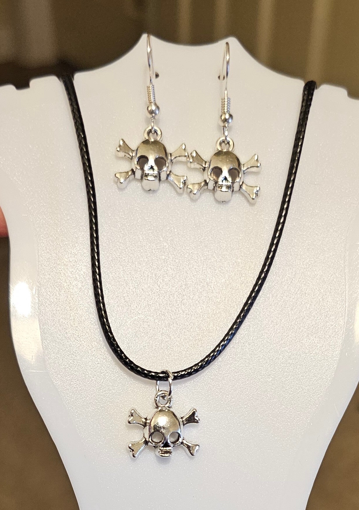 Skull & Crossbones Cord Necklace Set