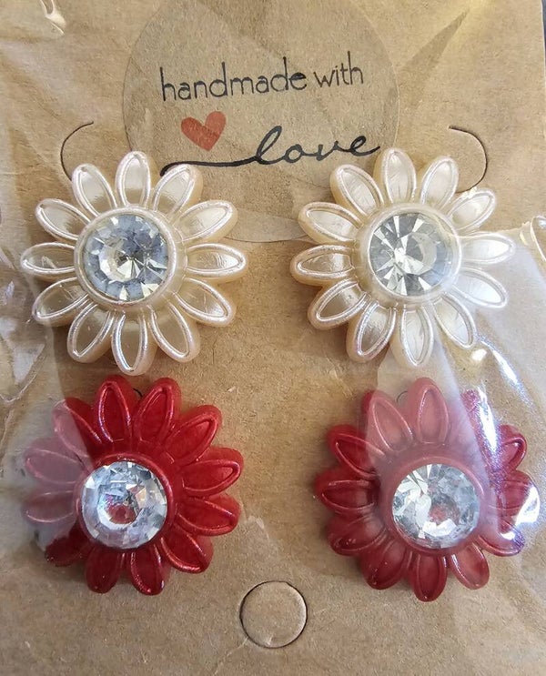 Handmade Sparkling Daisy Stud Earrings