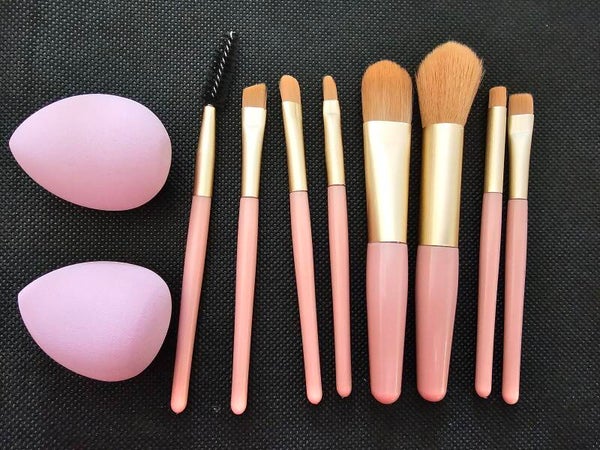 10-Piece Essential Pink Beauty & Blending Set
