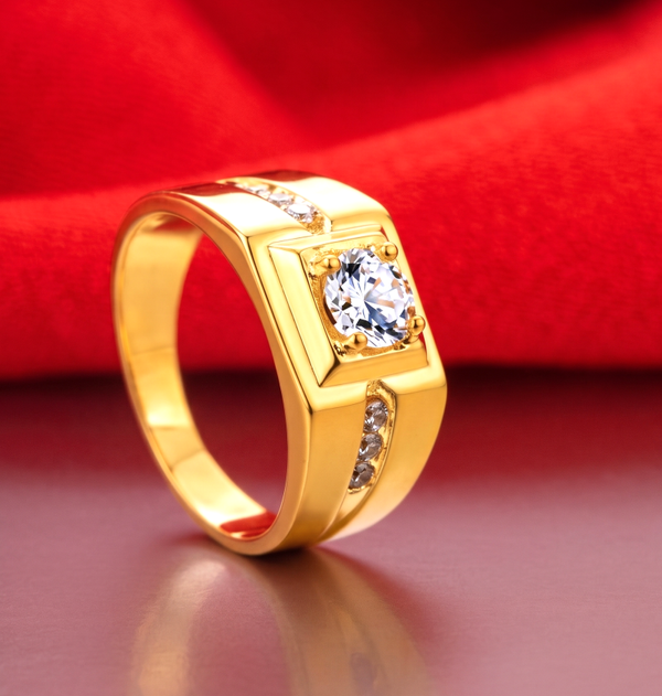 Unisex Classic Solitaire Band with Crystal Accents