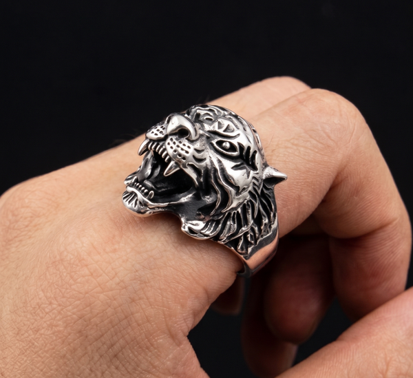 Unisex Roaring Tiger Head Statement Ring