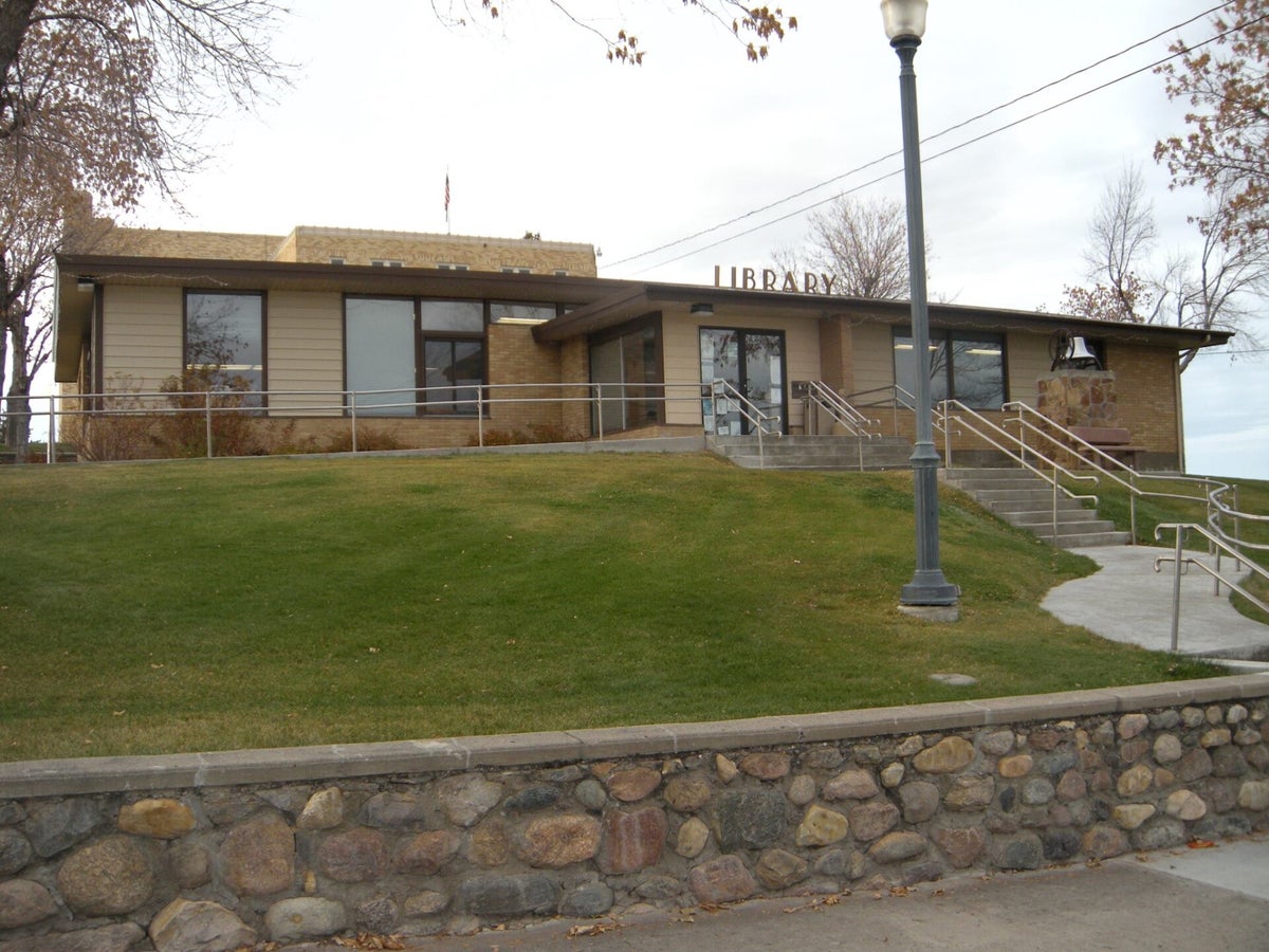 Toole County Library - Shelby, MT