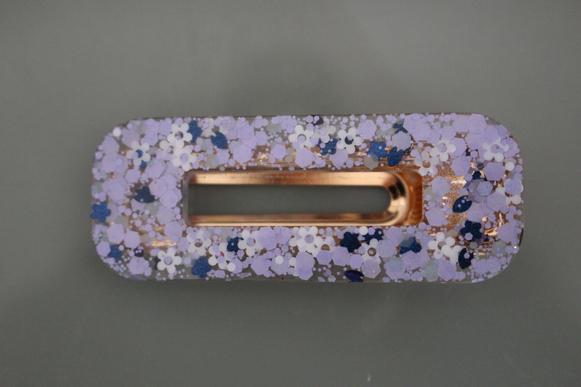 Modèle Nathalie fleurine violet