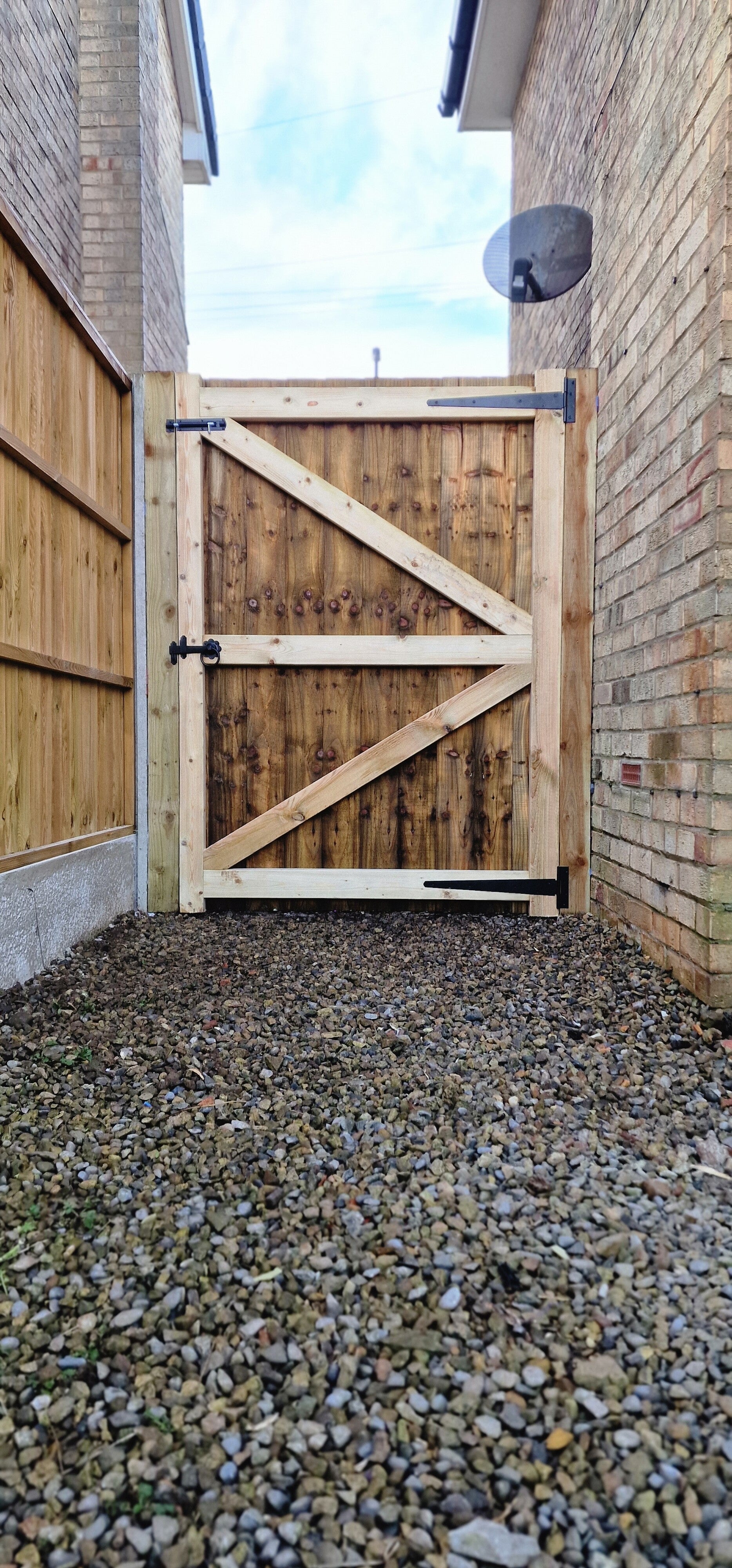 "Bespoke timber garden gate built in Knaresborough", "Custom side-access gate North Yorkshire"