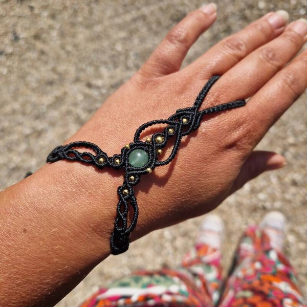 Vinger bracelet black