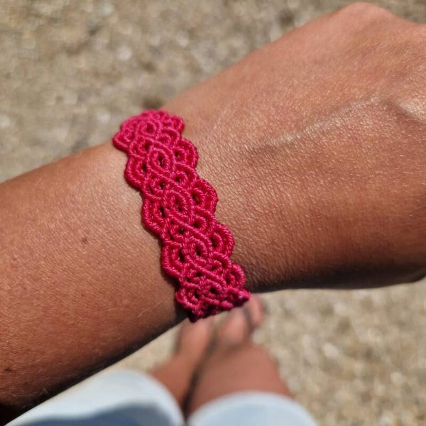 macrame bandje red/pink