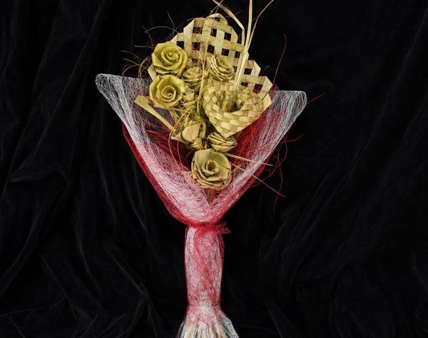 Harakeke bouquet - red/white/neutral