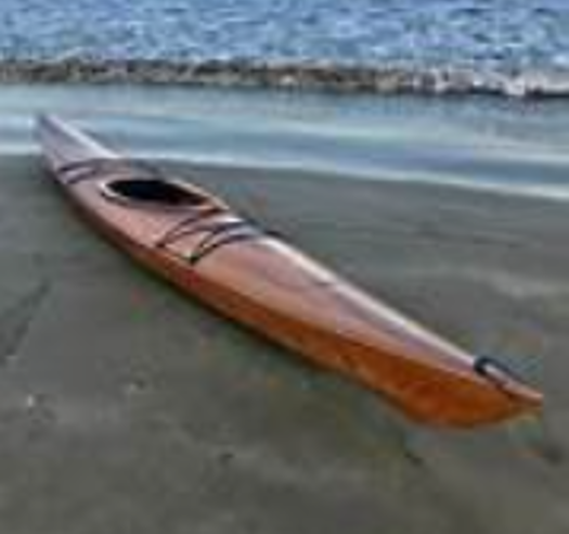 bateaux canoe kayak aviron fabrication bois resine materiau composites artisanale