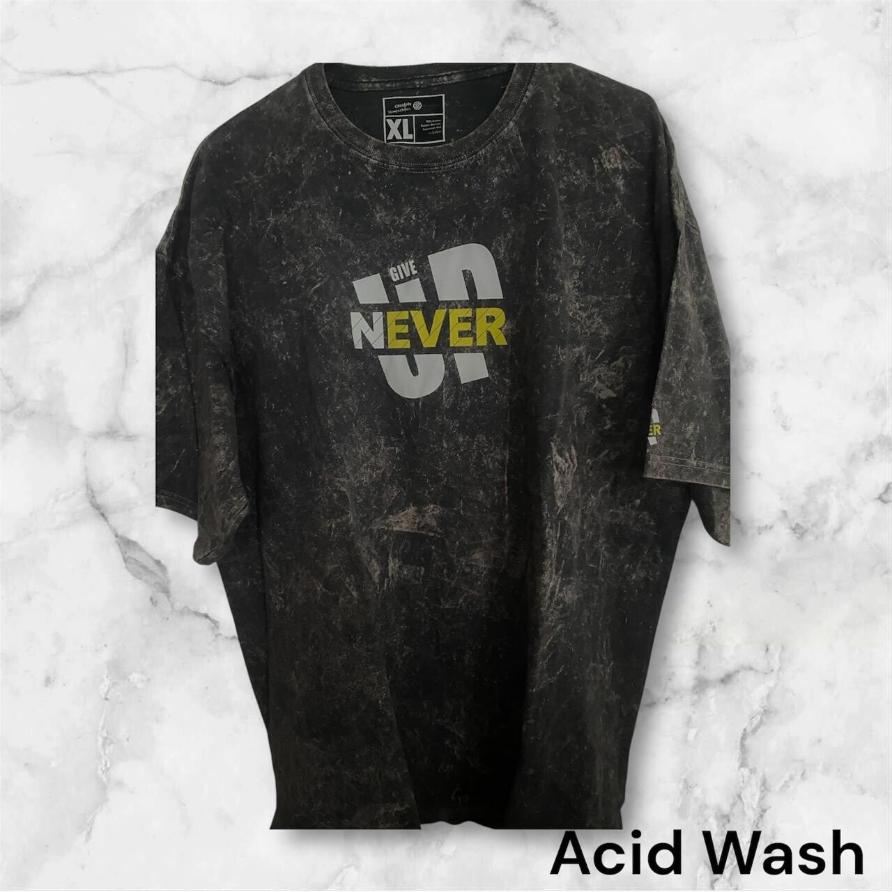 PLAYERA ACID WASH NEGRA