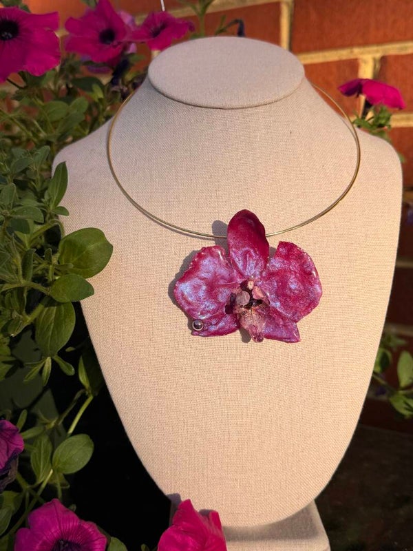 Purple Holographic Orchid Purple With Gold Necklace