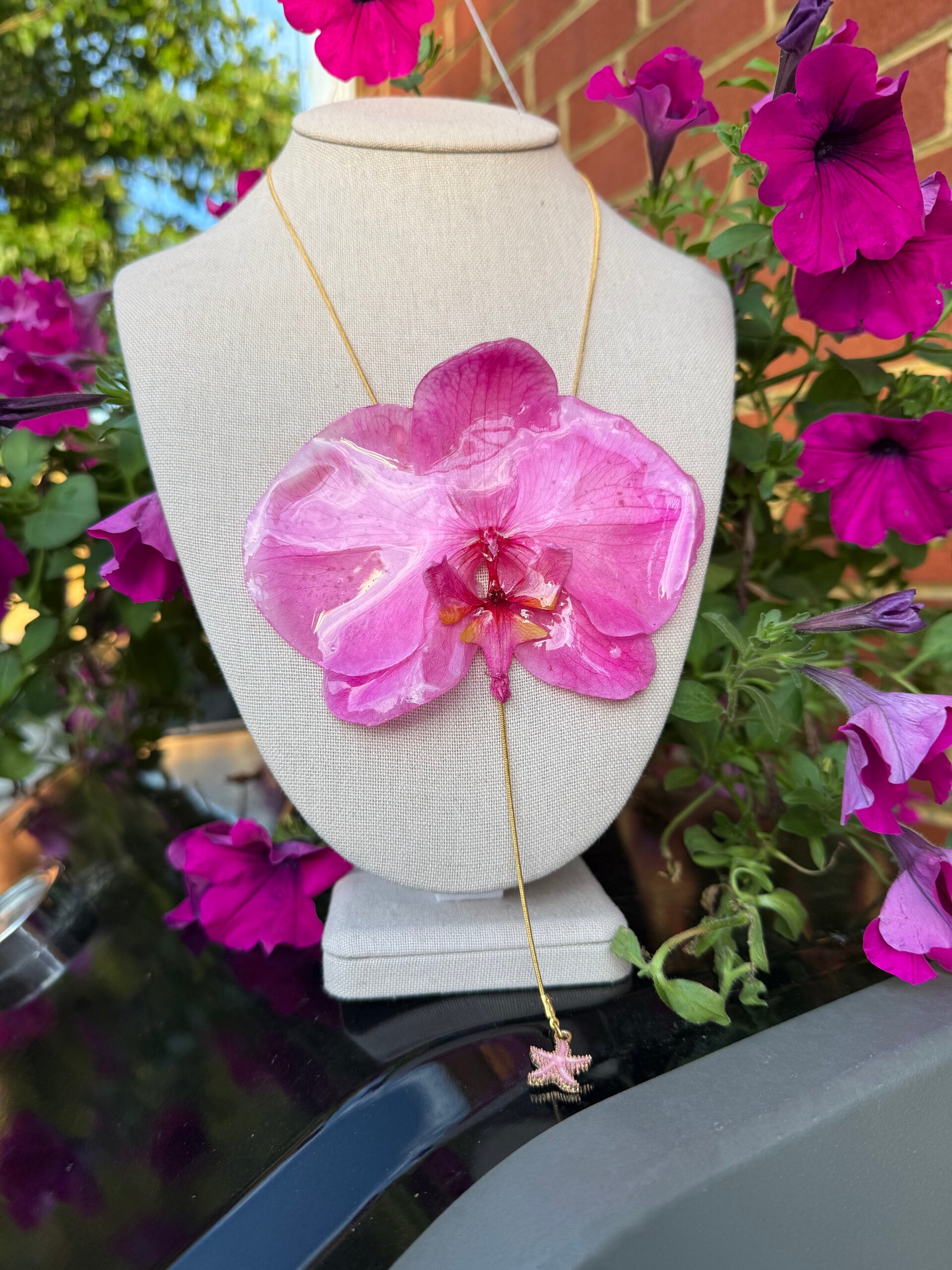 Pink Real Orchid with Gold Chain