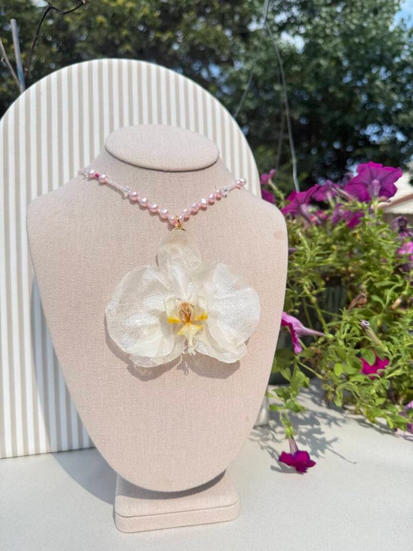 White and pink necklace