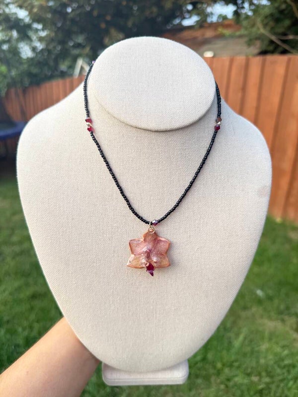 little pretty orchid necklace with black beads