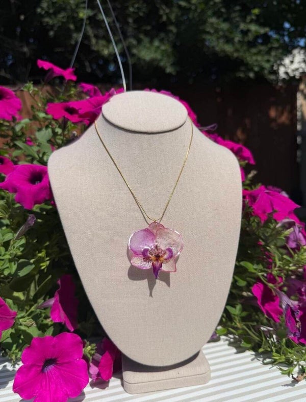 Small Orchid Necklace