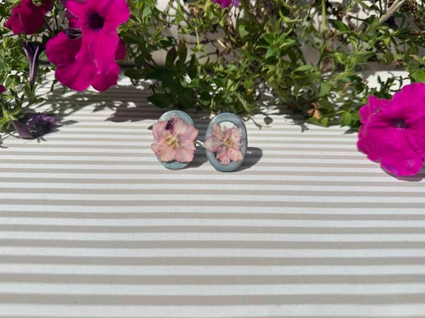 Set of Rings made with real flowers