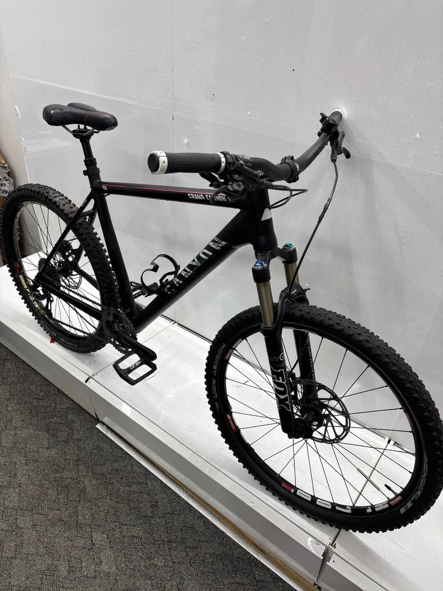 Canyon AL 9.0 26 Zoll Mountainbike 20 Gang Shimano