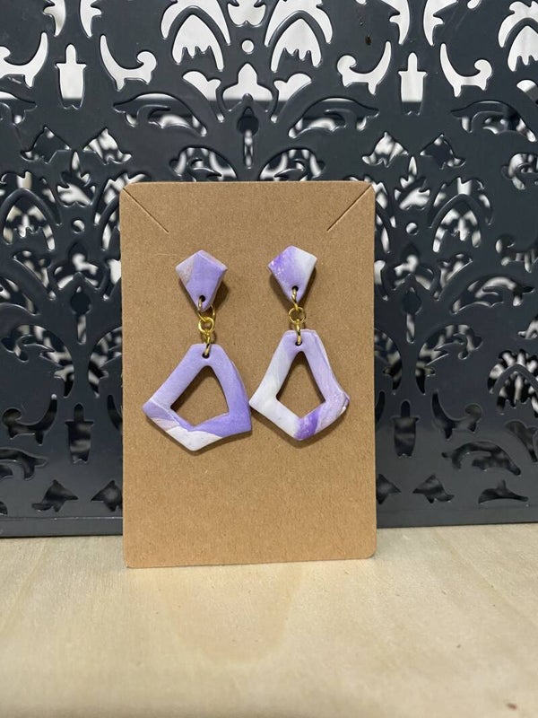 Spooky Vibes but make it *Girly* Gems