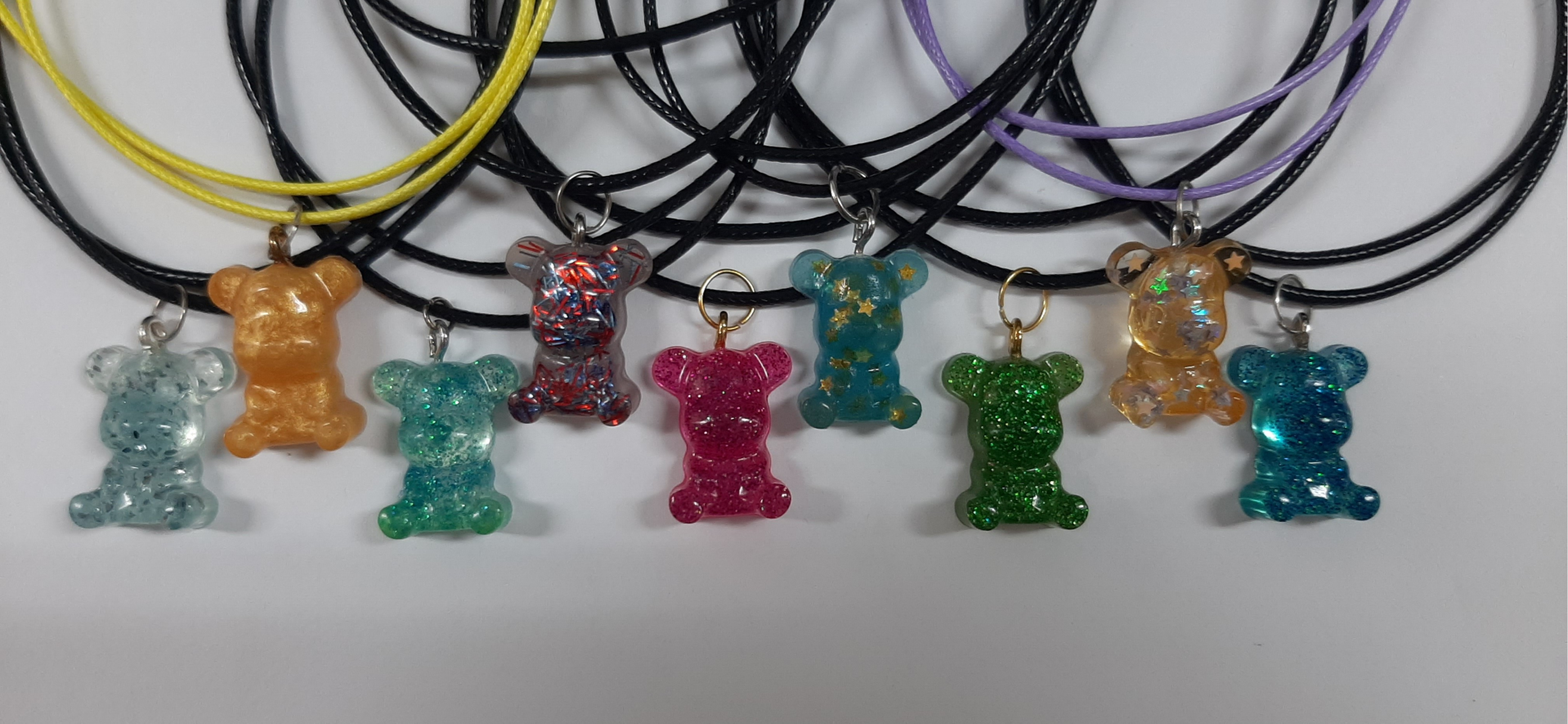 Lederhalsband mit Anhänger