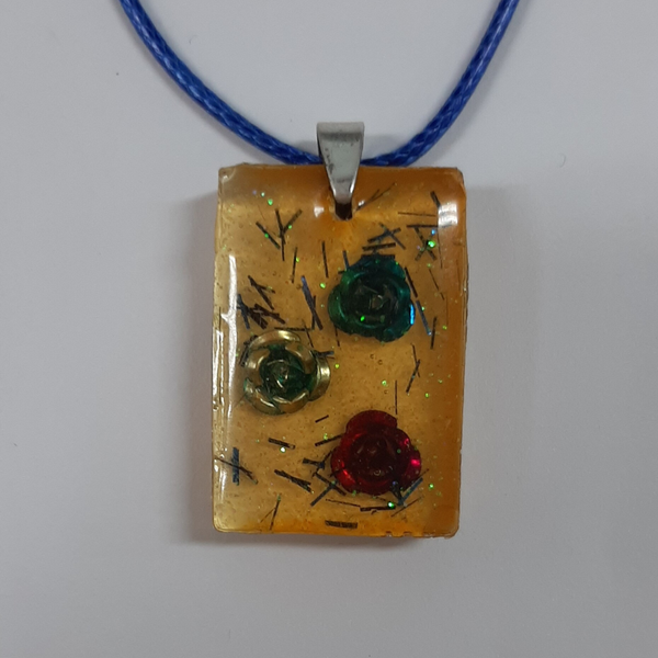 Lederhalsband mit Anhänger