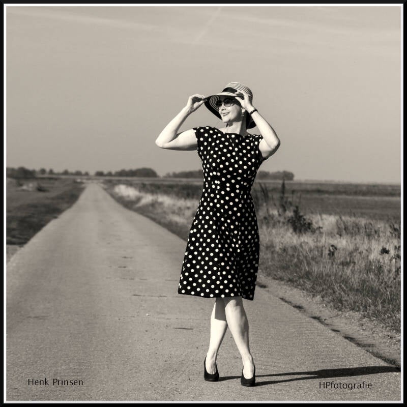 by-hand-londen-anna-dress-marga-street-standard.jpg