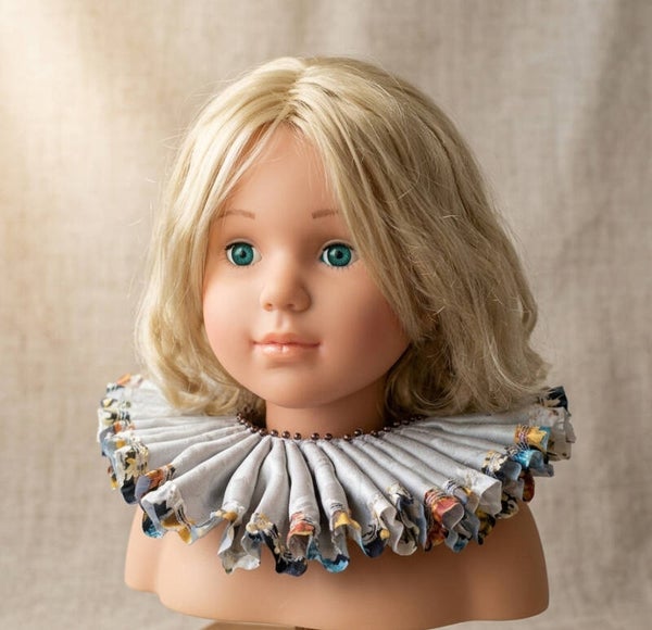 Baroque Silk Ruff Collar for Child or Dog