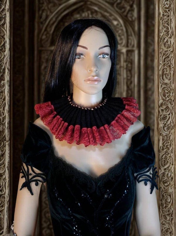 Gothic Burlesque Statement Neckpiece