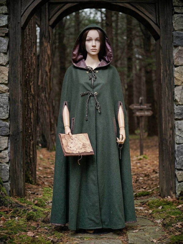 Wool Medieval Cloak – Forest Green with Silk Lining