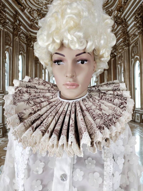 Baroque Ruff Collar Dramatic Fantasy