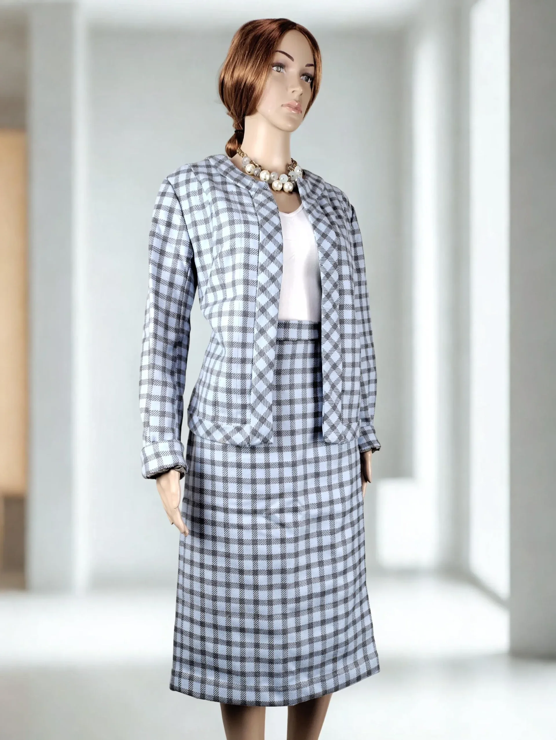 Vintage-Chanel-Style Two-Piece with Silk Lining