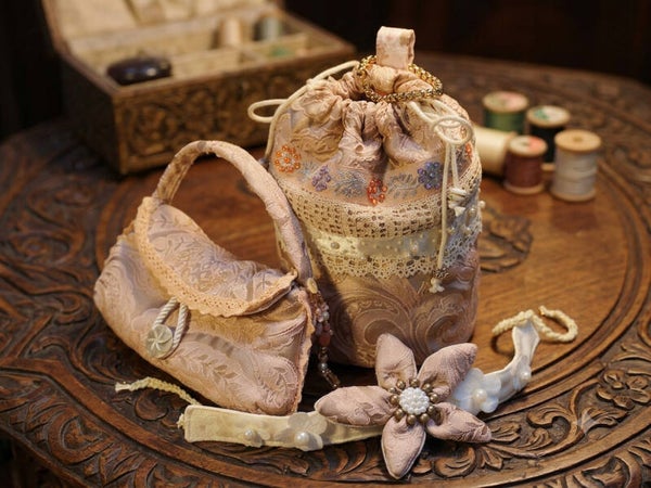 Victorian Baroque Accessories Set