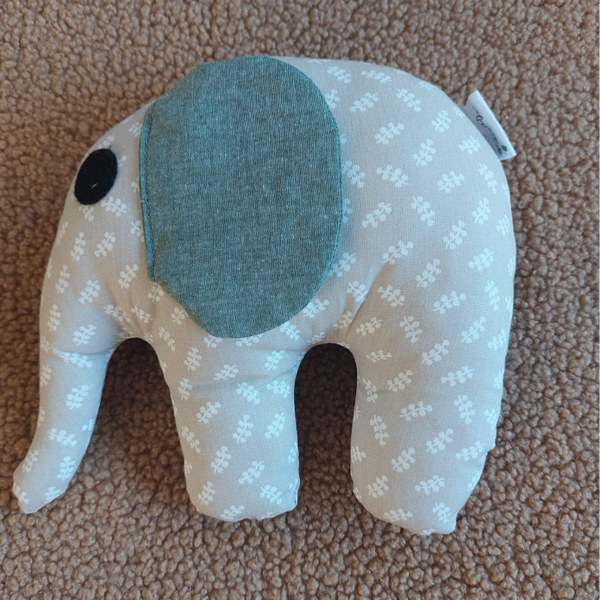 Knuffel olifant, Leaves | Leonietje's
