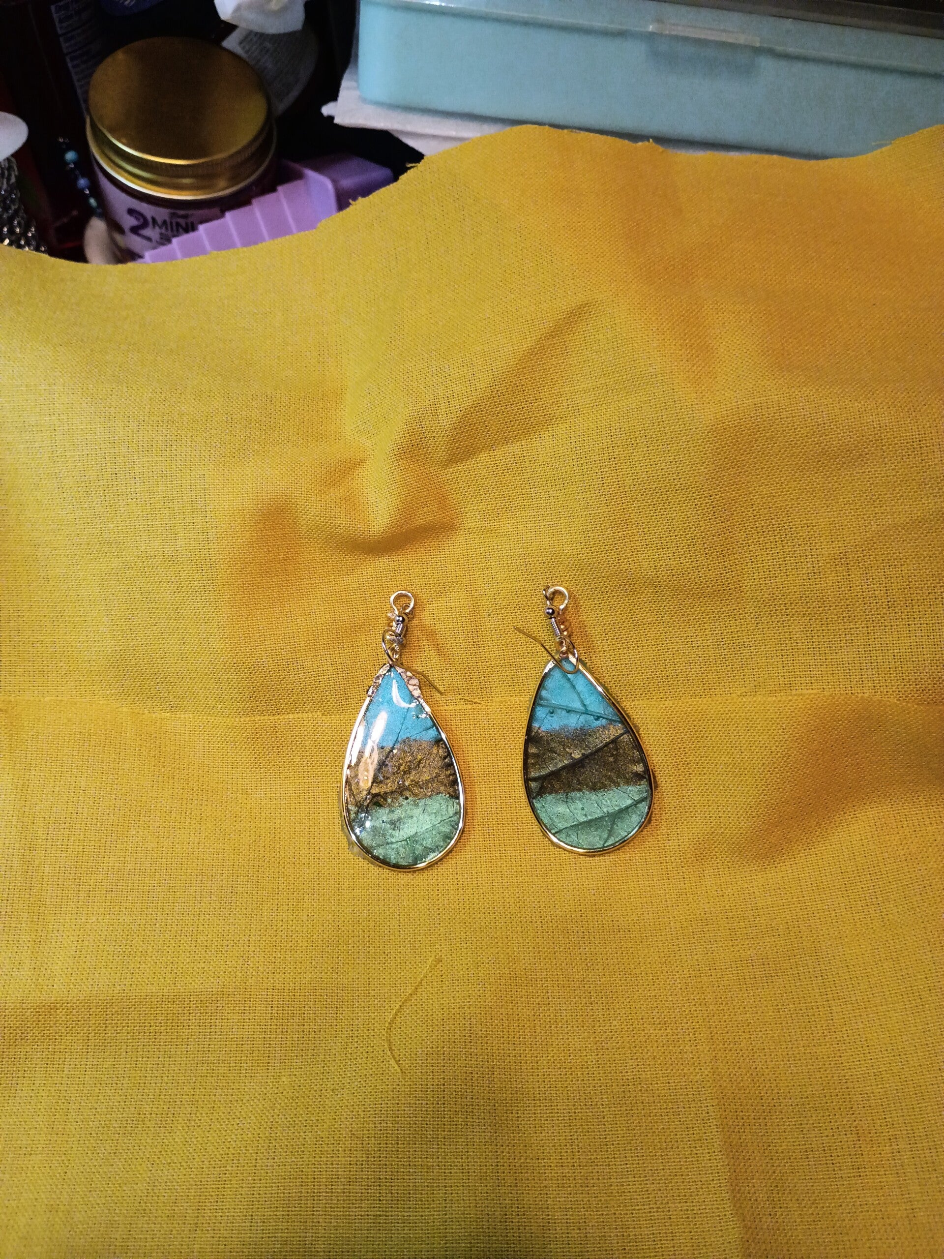 Leaf imprint resin earring