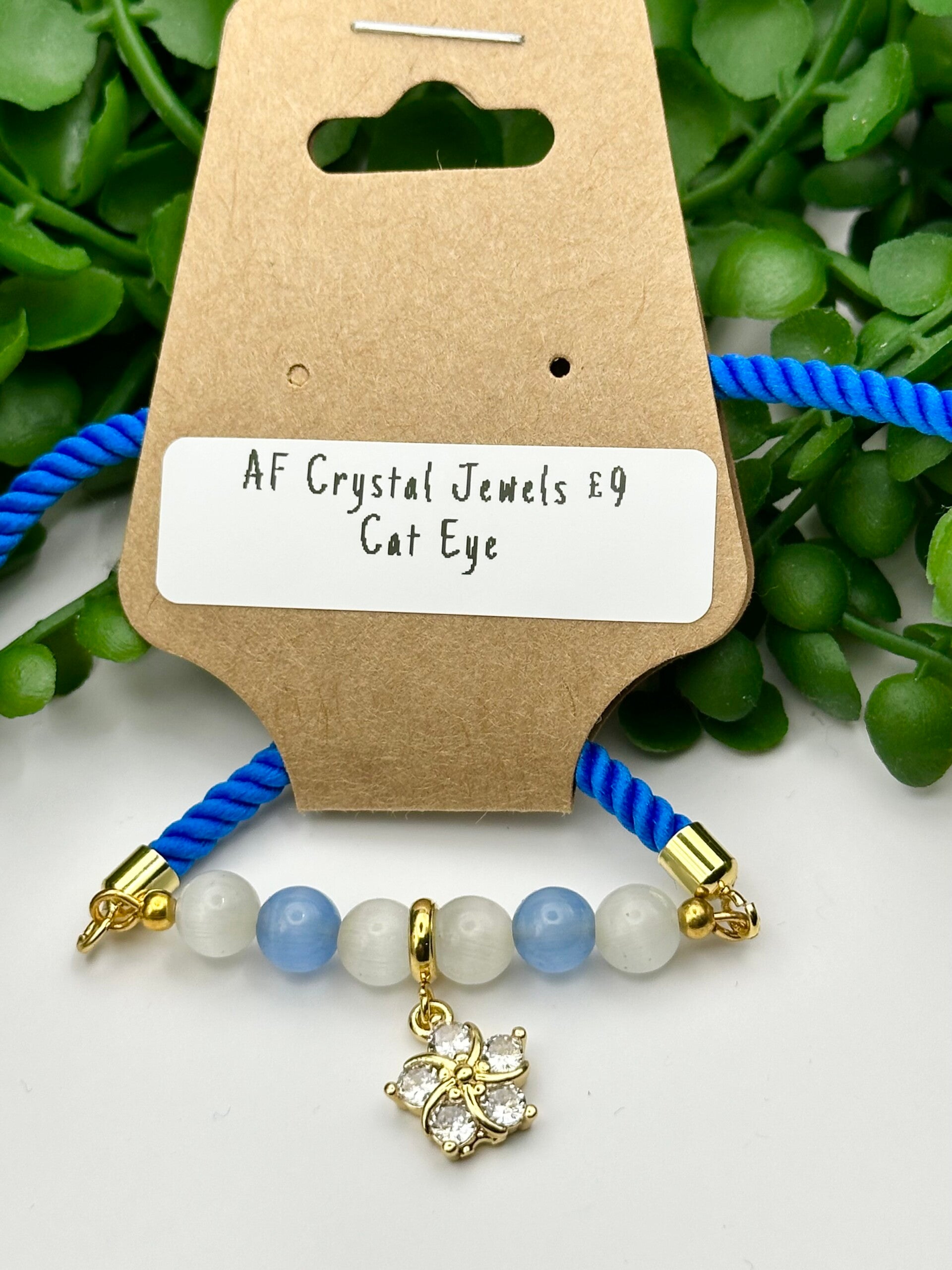 Cat-Eye Slider Bracelet