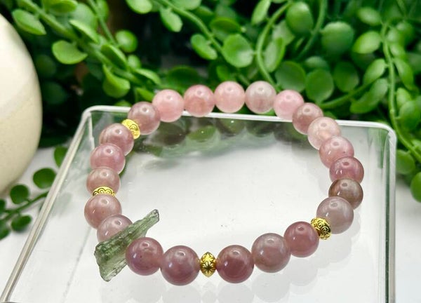 Lavender Rose Quartz & 0.61gm Moldavite