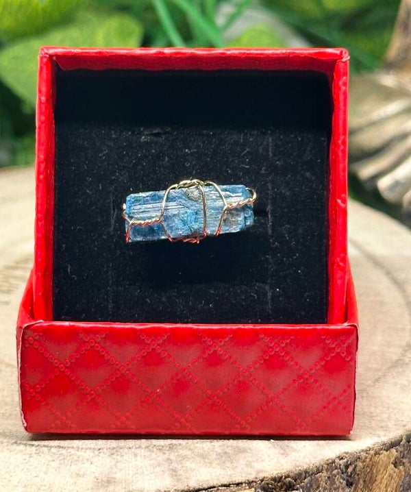 Raw Blue Kyanite Ring