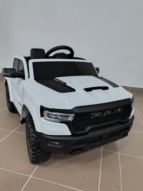 Auto Na Akumulator ZB618 Dodge Ram Czarny
