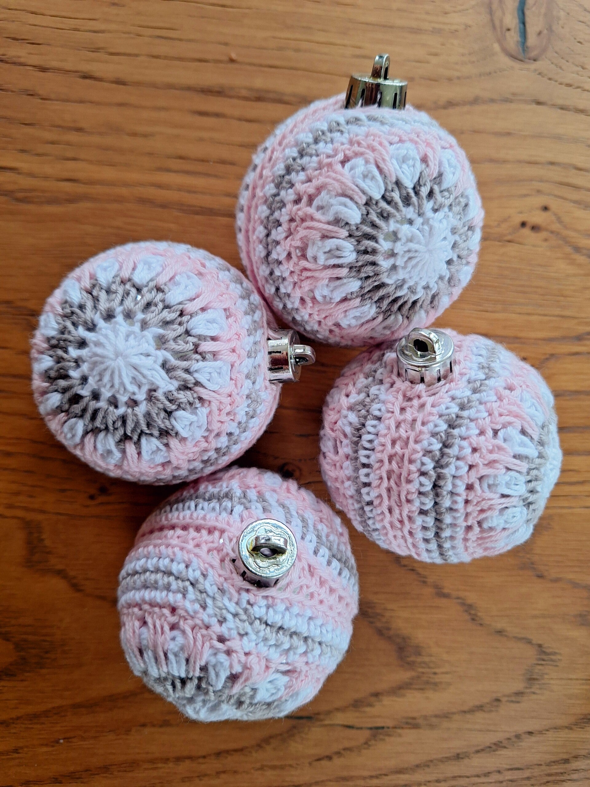 (Kerst 5) Gehaakte kerstballen