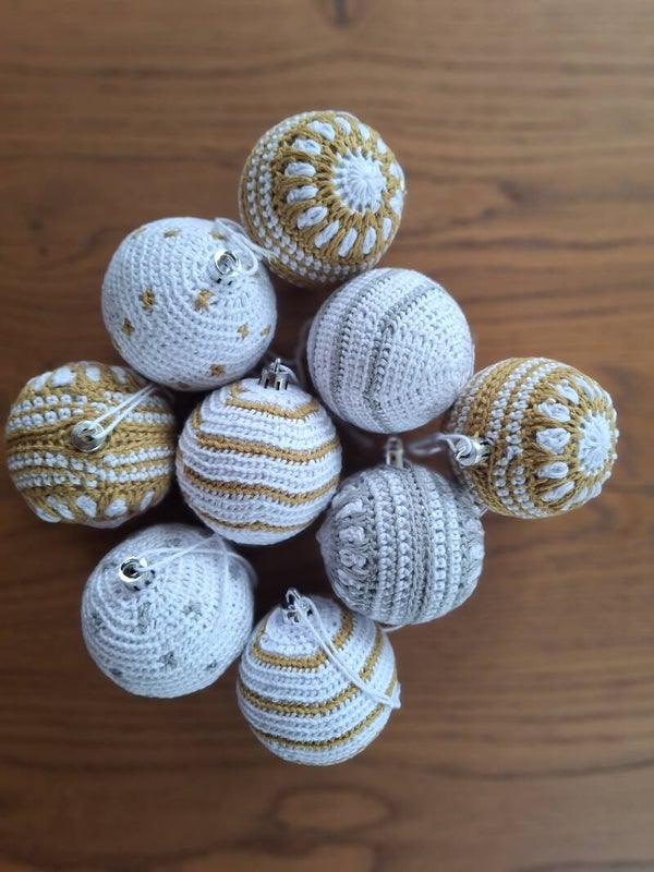 (Kerst 4) Gehaakte kerstballen