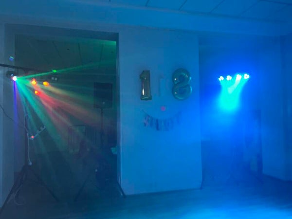 Passage de la musique par l’équipe MDJ + sono + lumières