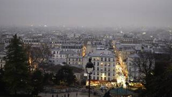 Montmartre : Pastry & Chocolate Food Tour