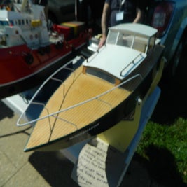 tug-n-steam-day-sun-7th-sept-13-standard.jpg