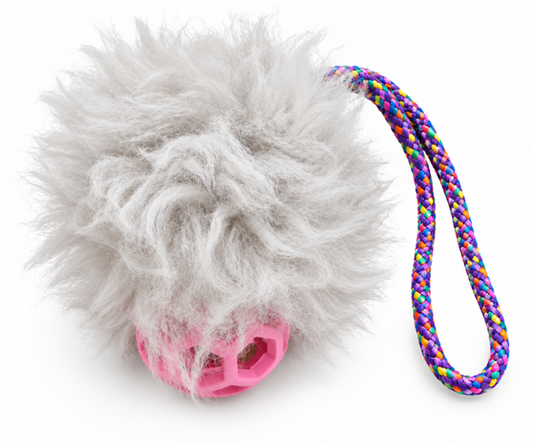 Koira dog collars tugtoy schapenvacht met JW bal