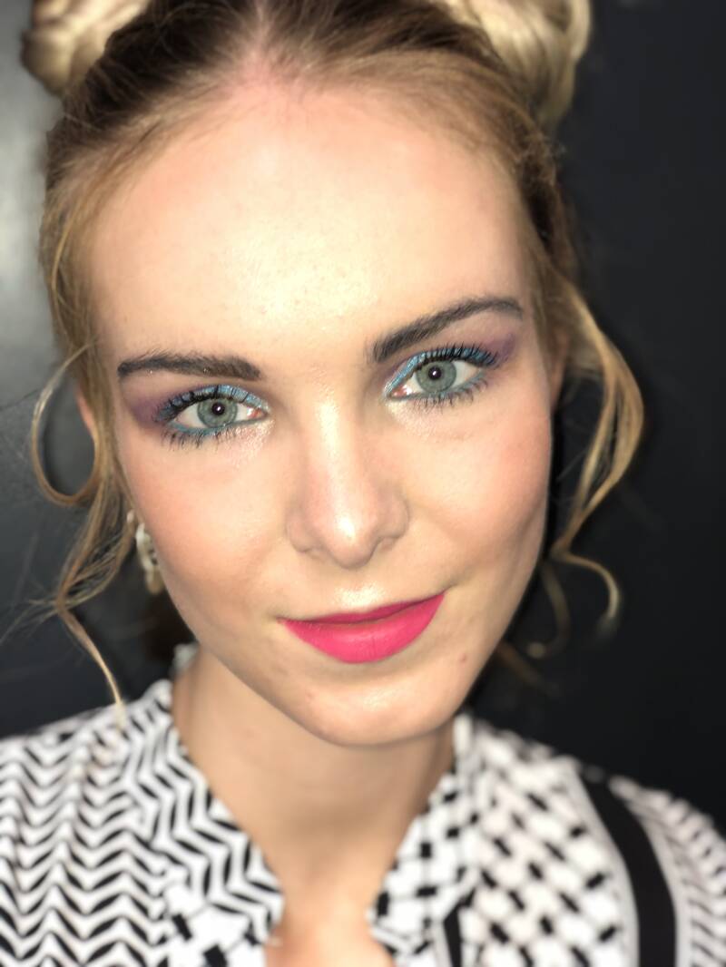 Haar en make - up look: Trend blauwe eyeliner