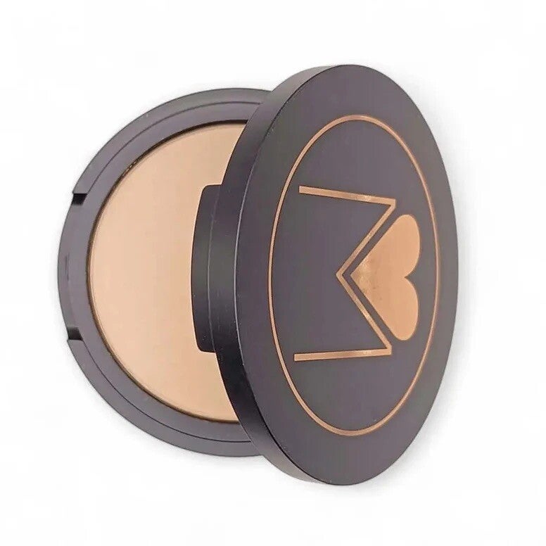 Compact Foundation Emma