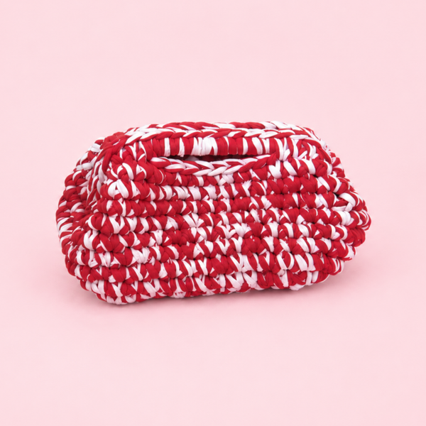 Love Is In The Air Clutch