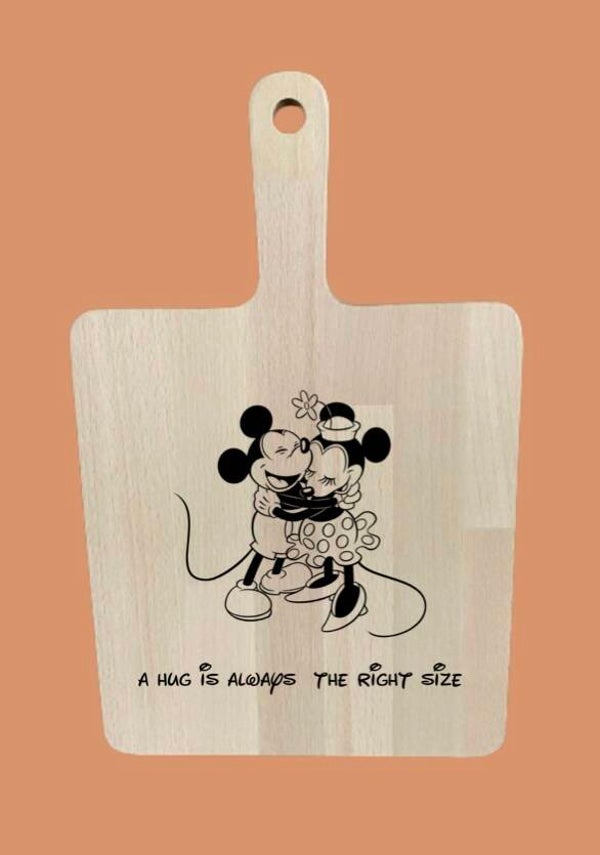 Hapjesplank : a hug is always the right size